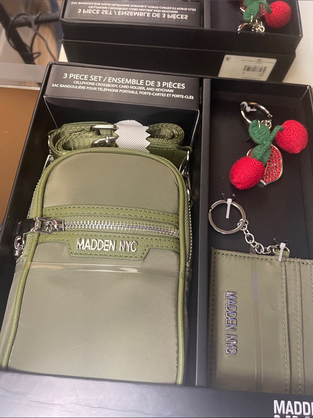 Madden NYC Olive Green Crossbody Bag Set